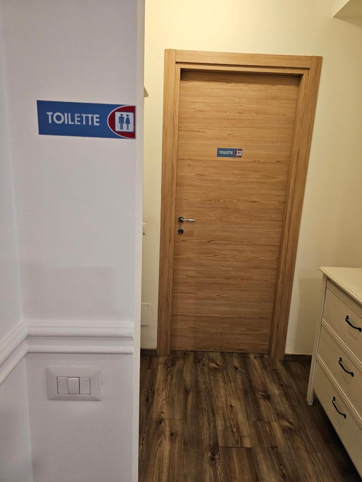 Aparthotel Victoria Royal Garden Côme Esterno foto